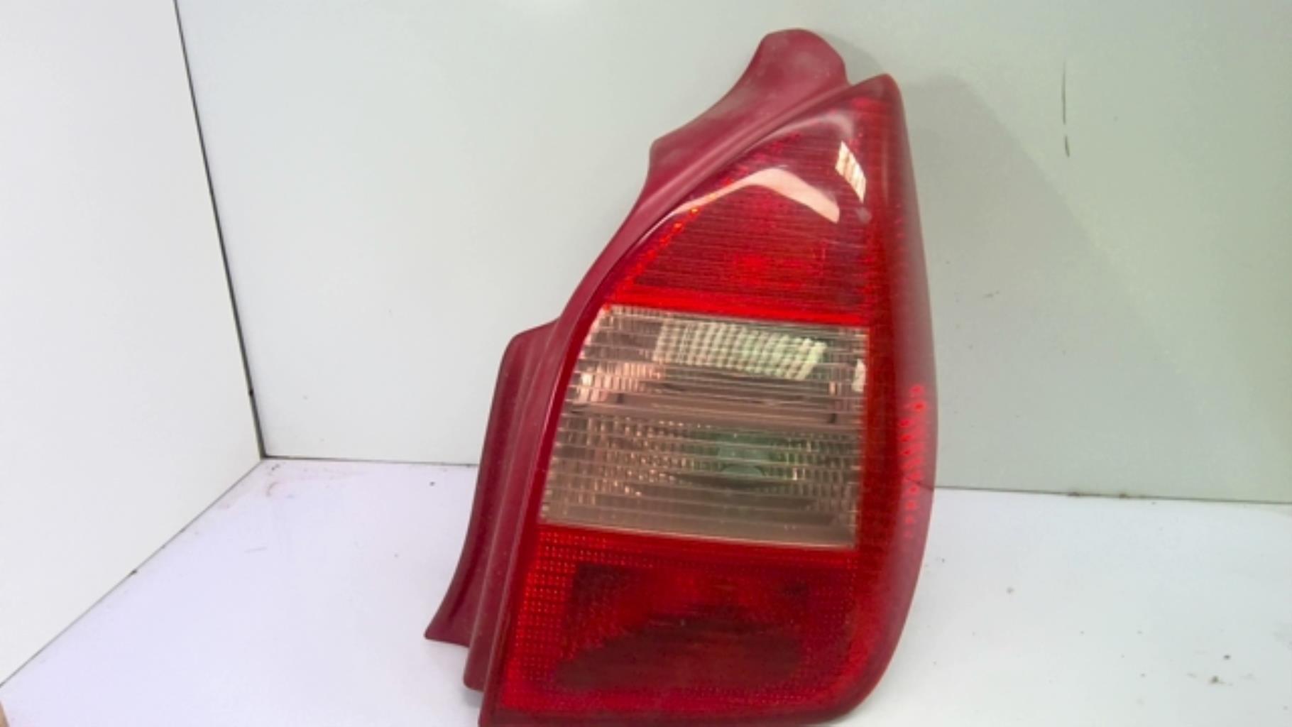 Feu arriere principal droit (feux) CITROEN C2 PHASE 1 Diesel - 1