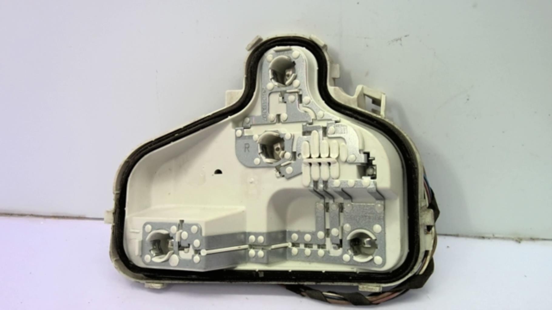 Platine feu arriere droit AUDI A3 2 PHASE 1 Diesel - 1