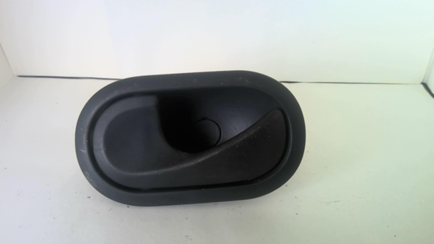 Poignee interieur avant gauche RENAULT SCENIC 2 PHASE 1 Diesel - 1