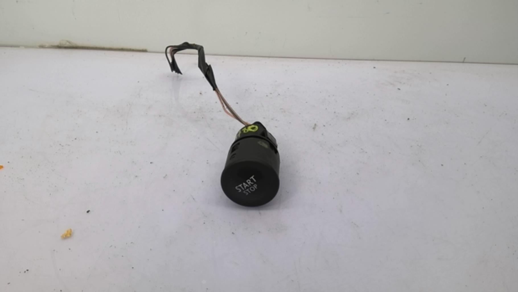 Bouton de demarrage RENAULT SCENIC 2 PHASE 1 Diesel - 1
