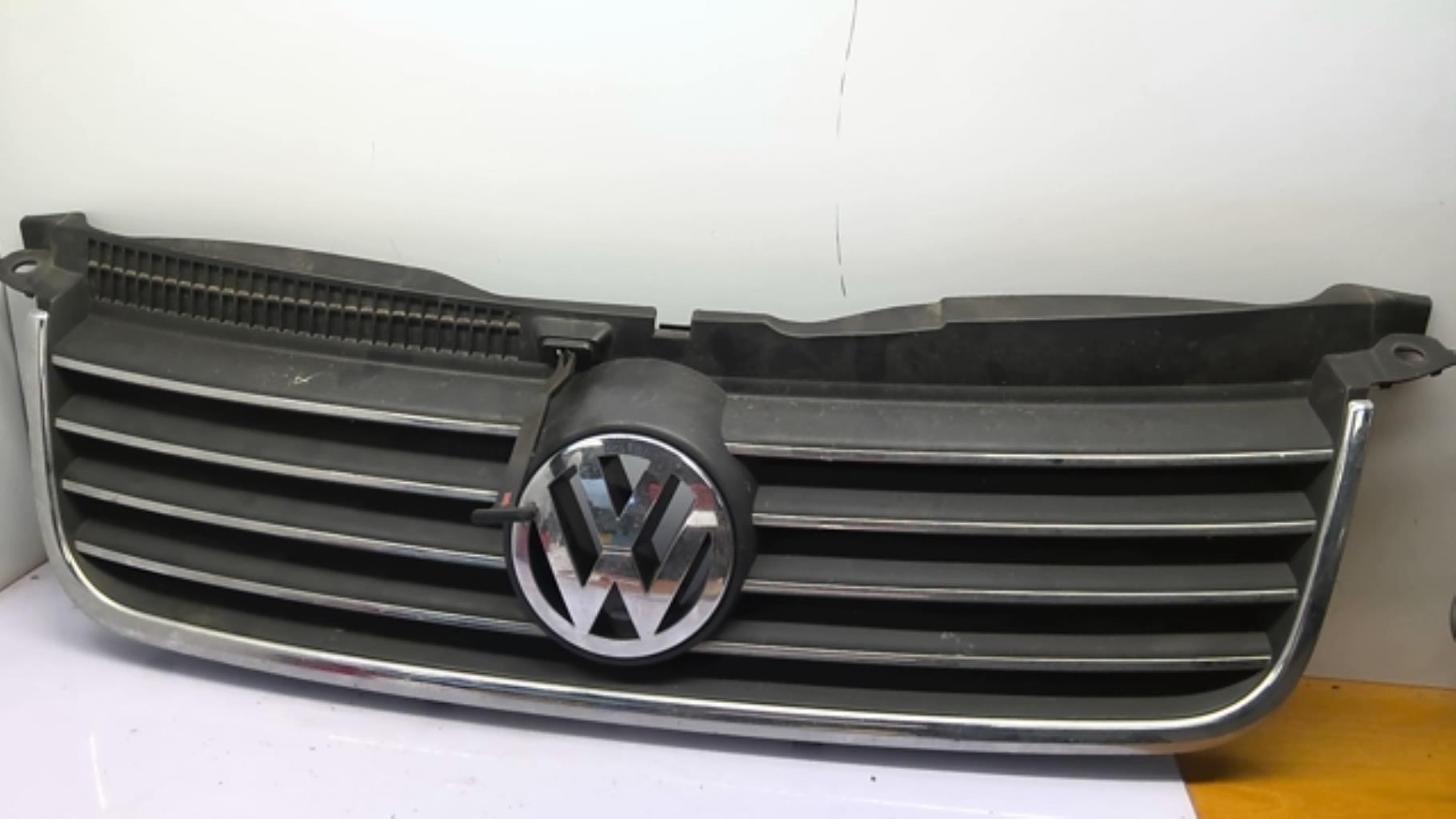 Calandre VOLKSWAGEN PASSAT 4 PHASE 2 Diesel - 1