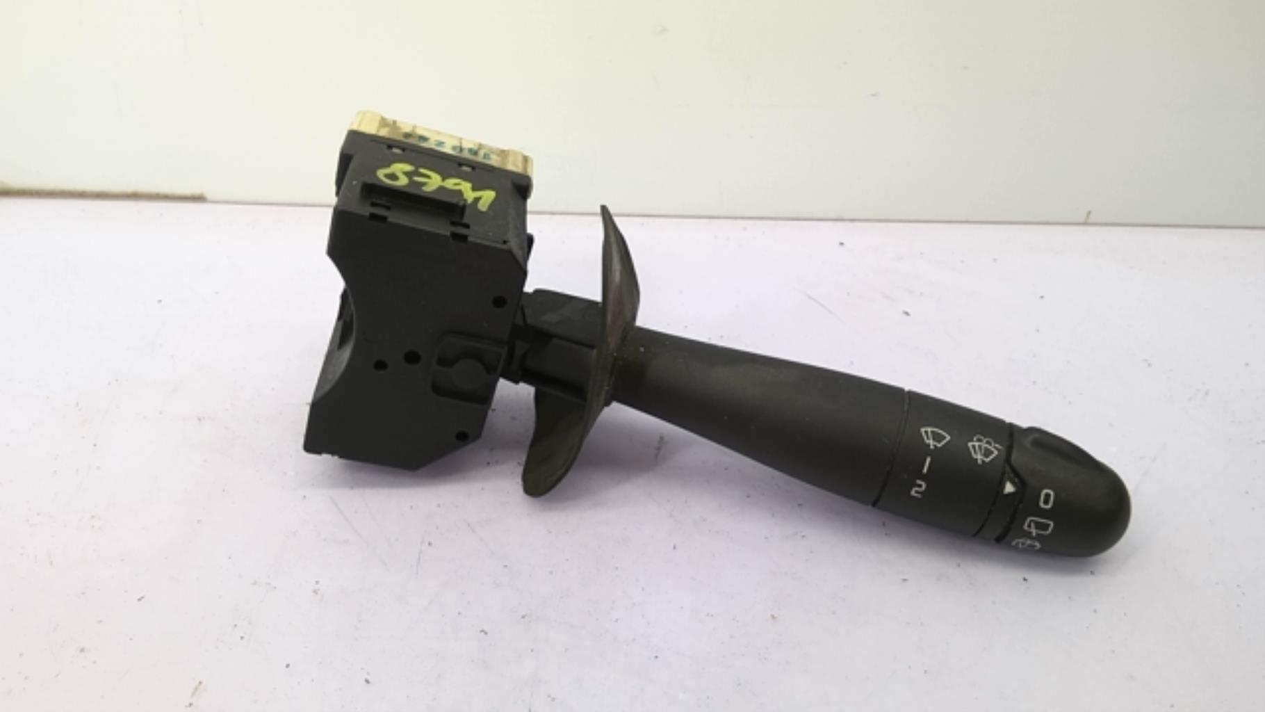 Commodo d'essuie glaces RENAULT CLIO 2 PHASE 2 Diesel - 1