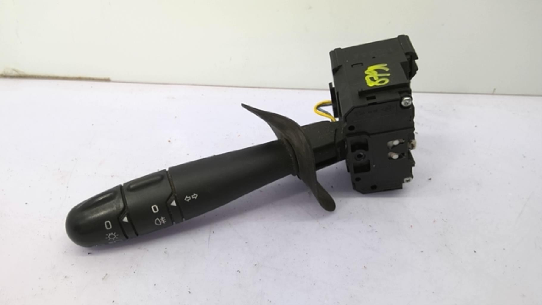 Commodo phare RENAULT CLIO 2 PHASE 2 Diesel - 1