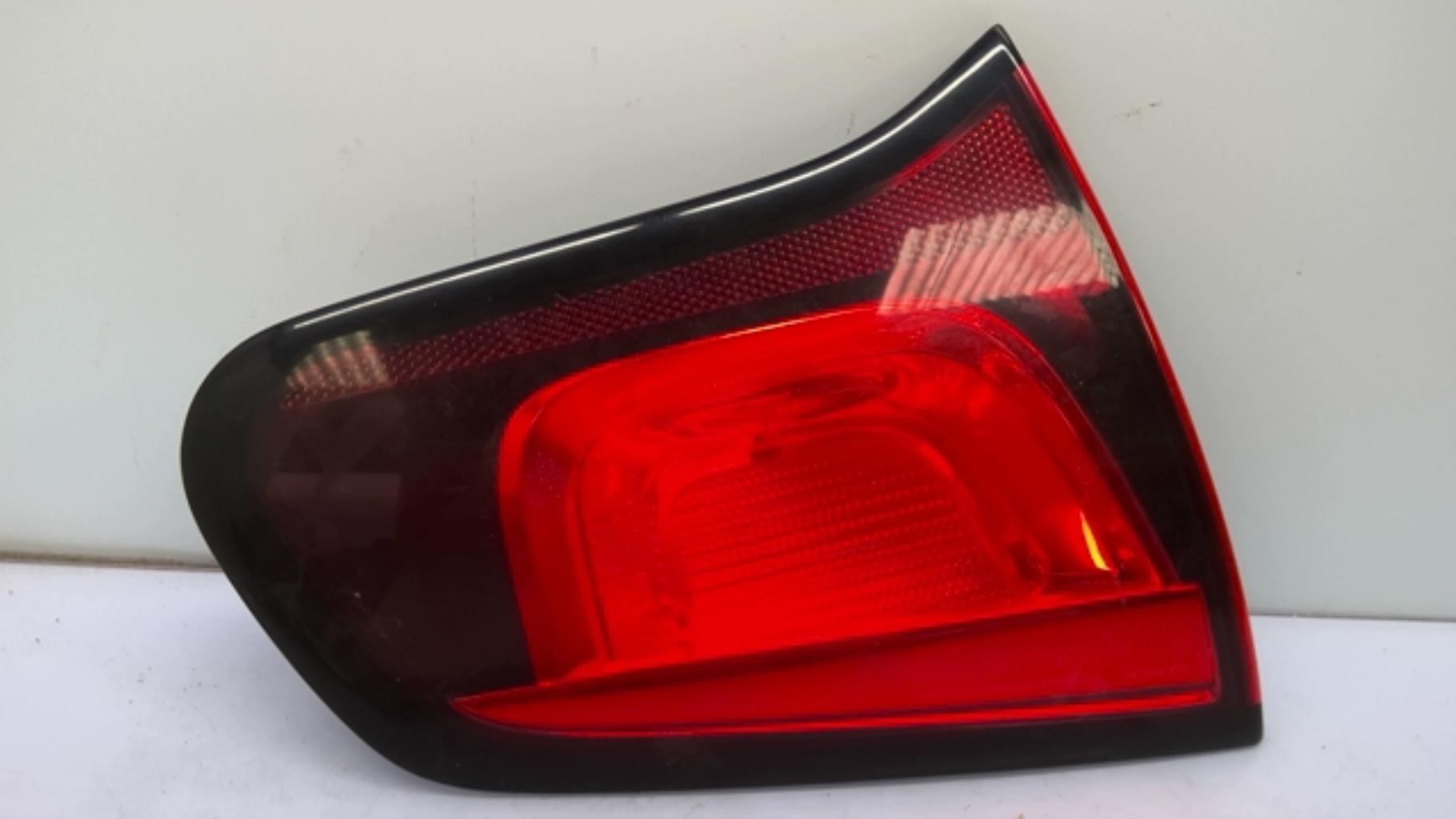 Feu factice arriere gauche CITROEN C3 2 PHASE 1 Diesel - 1