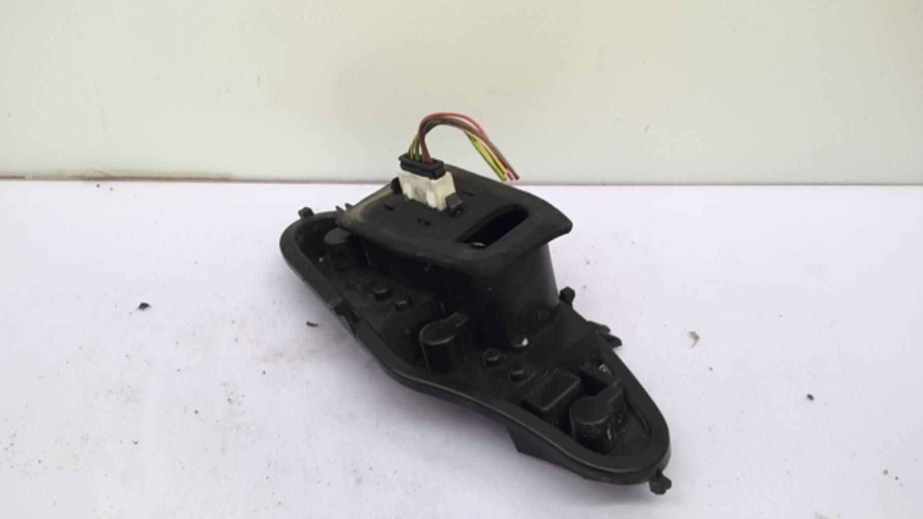 Platine feu arriere droit CITROEN C3 2 PHASE 1 Diesel - 1