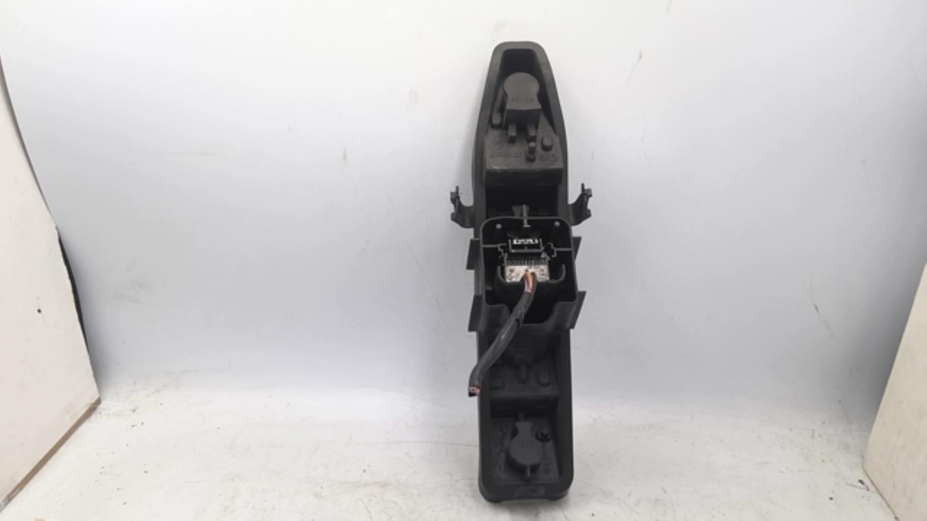 Platine feu arriere gauche RENAULT SCENIC 2 PHASE 1 Diesel - 1
