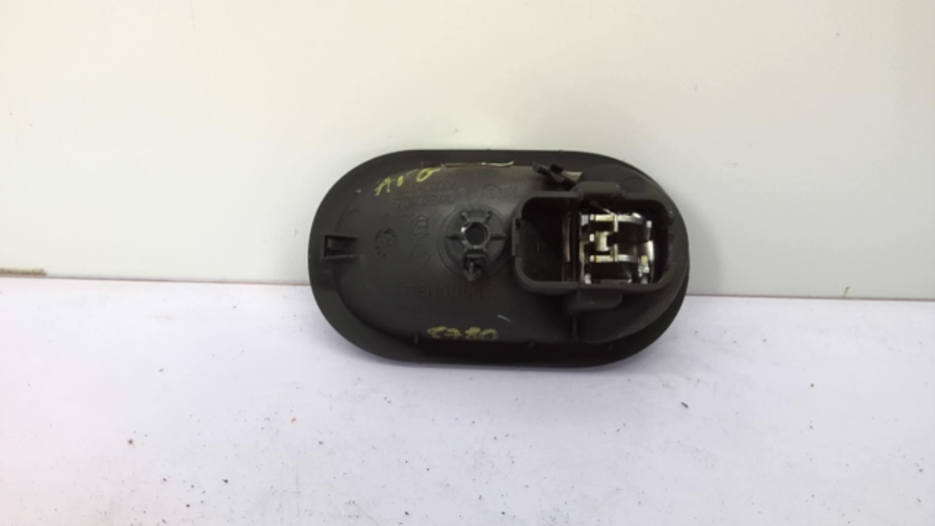 Poignee interieur avant gauche RENAULT SCENIC 2 PHASE 1 Diesel - 1