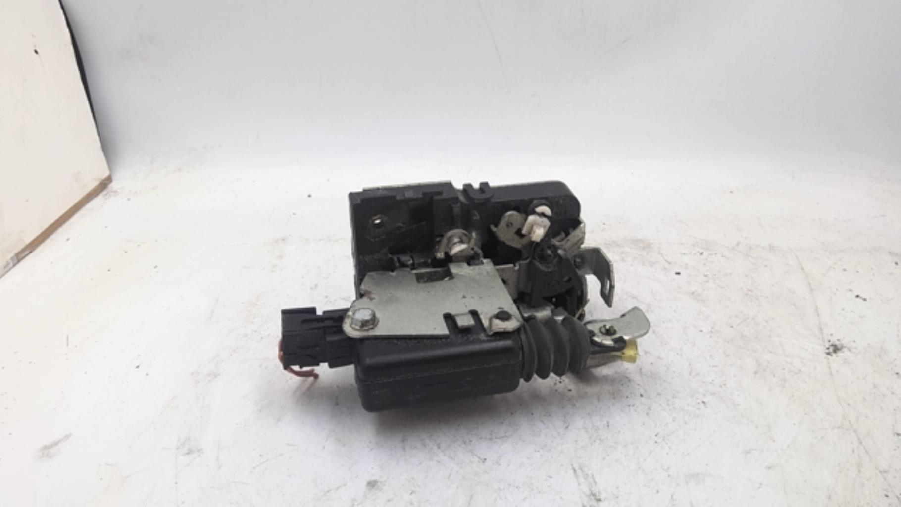 Serrure avant droit DACIA LOGAN MCV 1 PHASE 1 BREAK Diesel - 1