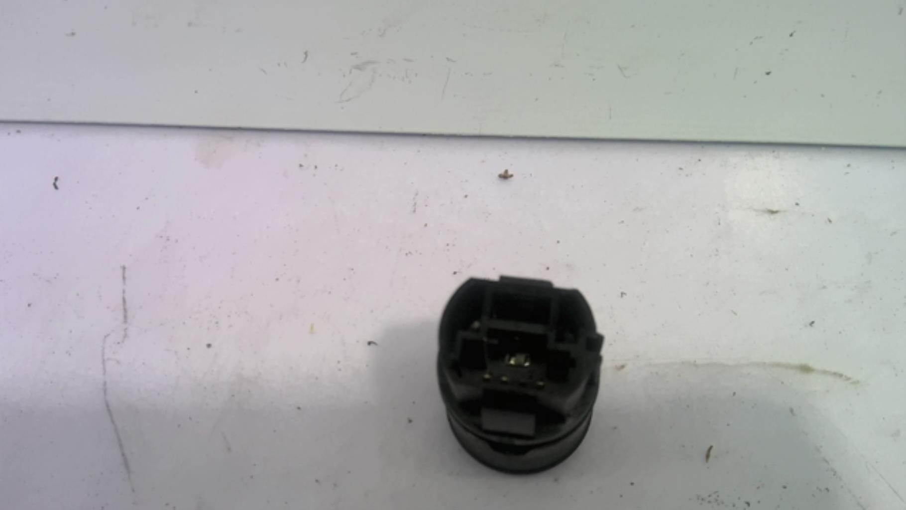 Bouton de demarrage RENAULT SCENIC 2 PHASE 1 Diesel - 1
