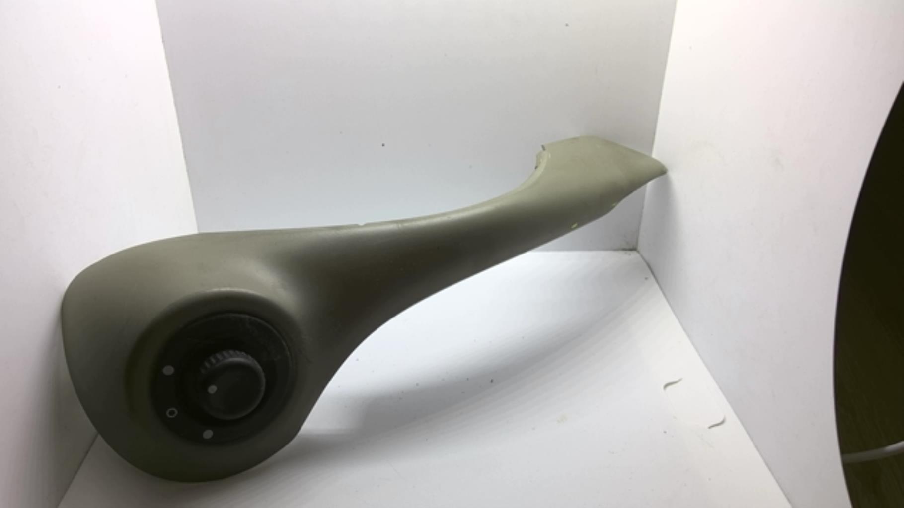 Commande retroviseurs RENAULT CLIO 3 PHASE 1 Diesel - 1