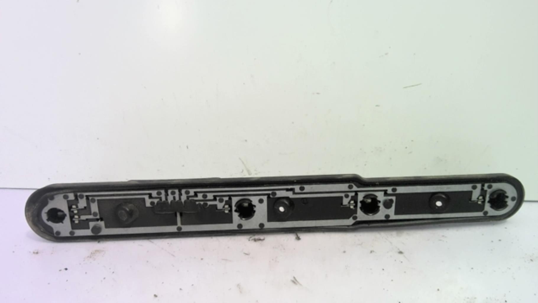 Platine feu arriere gauche FORD C-MAX 1 PHASE 1 Diesel - 1
