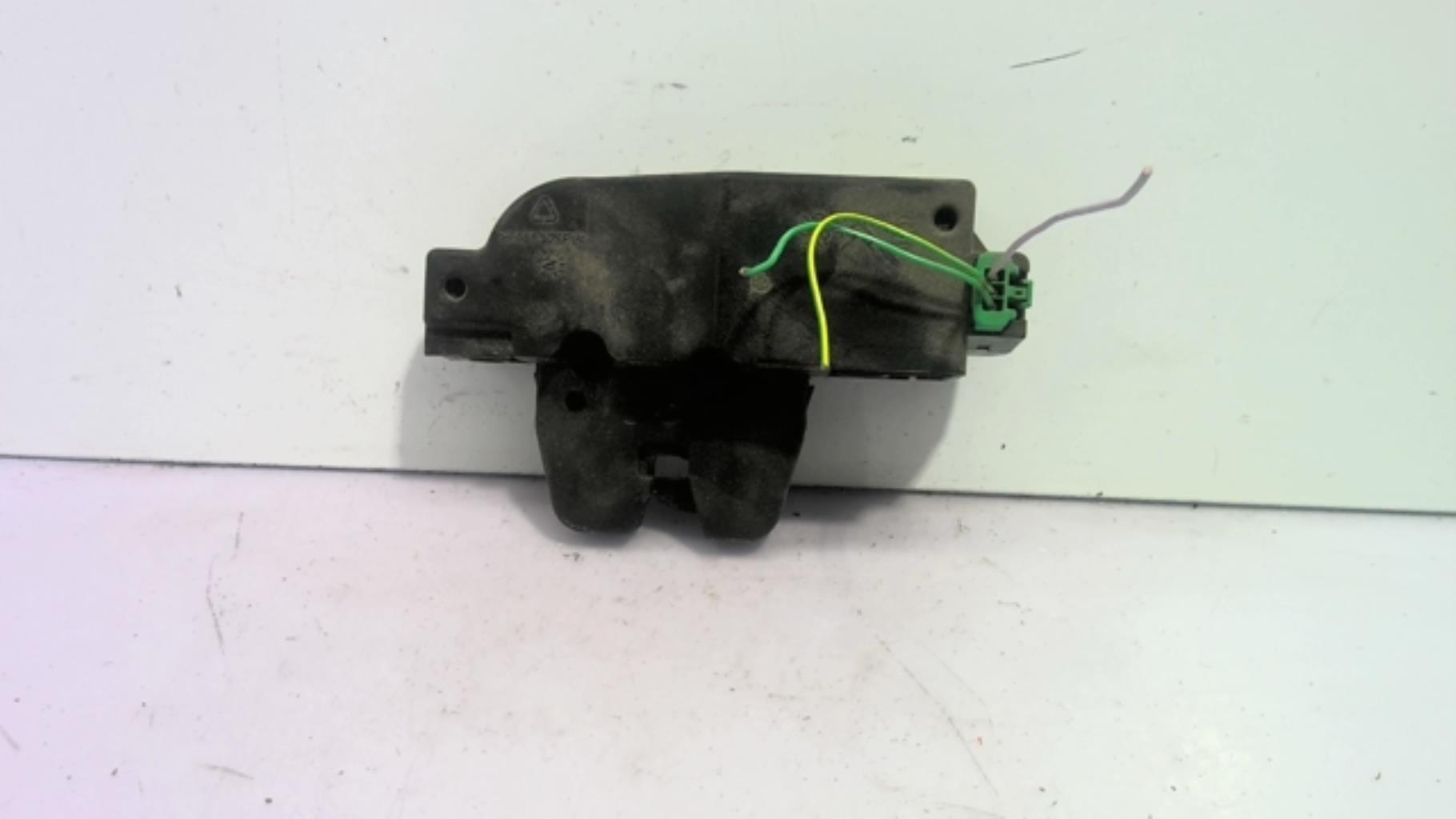 Serrure de coffre CITROEN C3 1 PHASE 1 Diesel - 1
