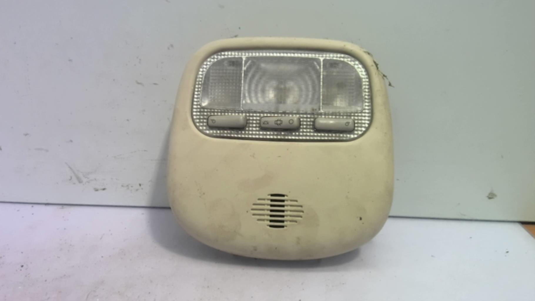 Eclairage de plafonnier CITROEN C4 1 PHASE 2 Diesel - 1