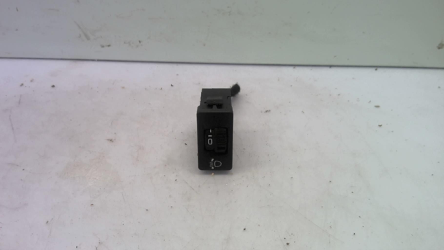 Commande de reglage hauteur de phare PEUGEOT 308 2 SW PHASE 1 BREAK Diesel - 1
