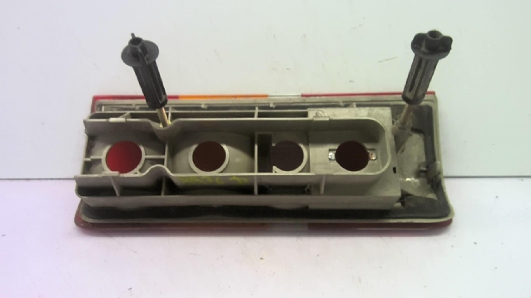 Feu arriere principal droit (feux) FORD COURRIER 4 Diesel - 1