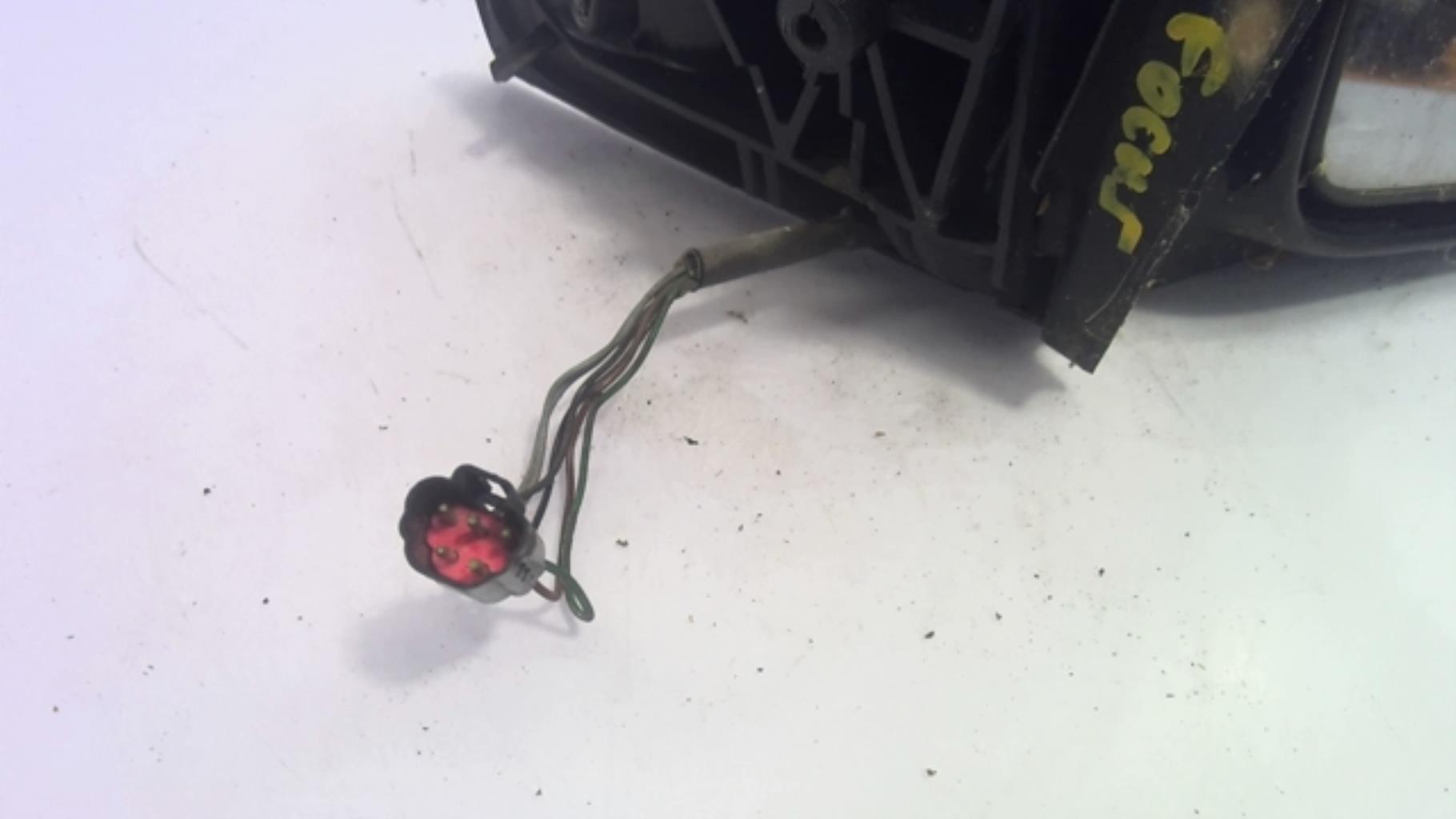 Retroviseur droit FORD FOCUS 1 Diesel - 1