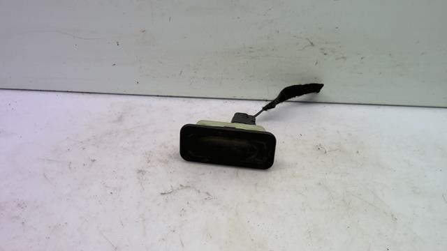 Bouton de coffre RENAULT CLIO 4 PHASE 1 Diesel - 1