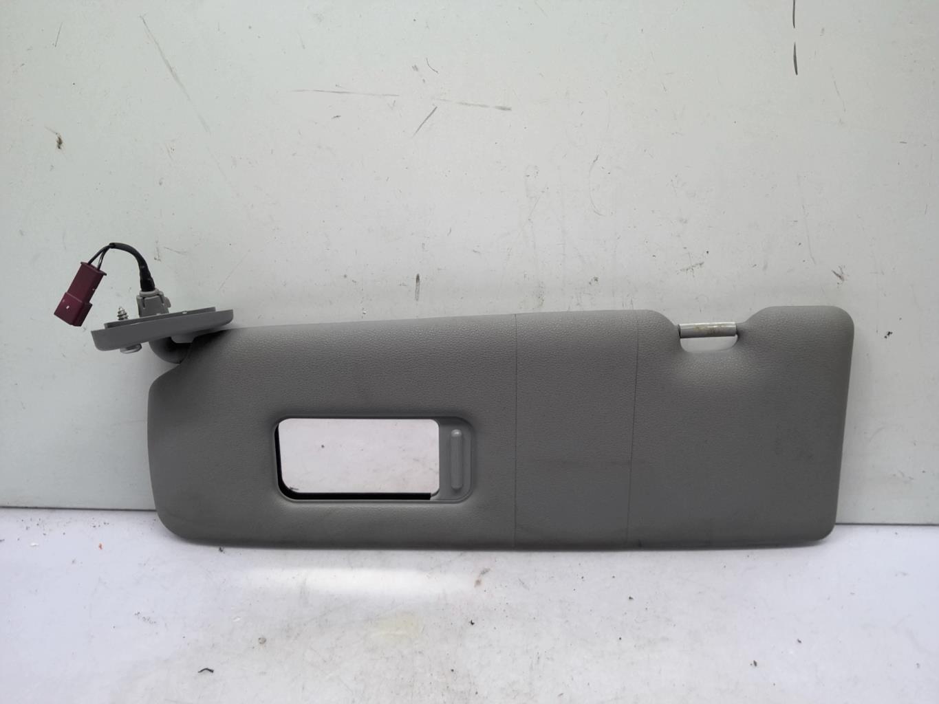 Pare soleil gauche BMW SERIE 1 E81 Diesel - 1