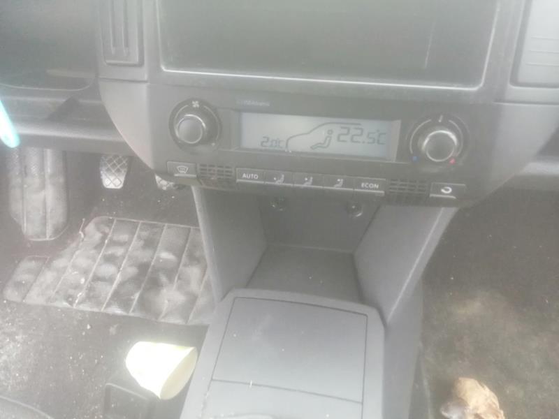 Bouton de warning VOLKSWAGEN POLO 4 PHASE 2 Diesel - 1