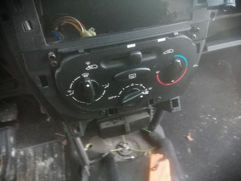 Commande chauffage PEUGEOT 206+ Diesel - 1