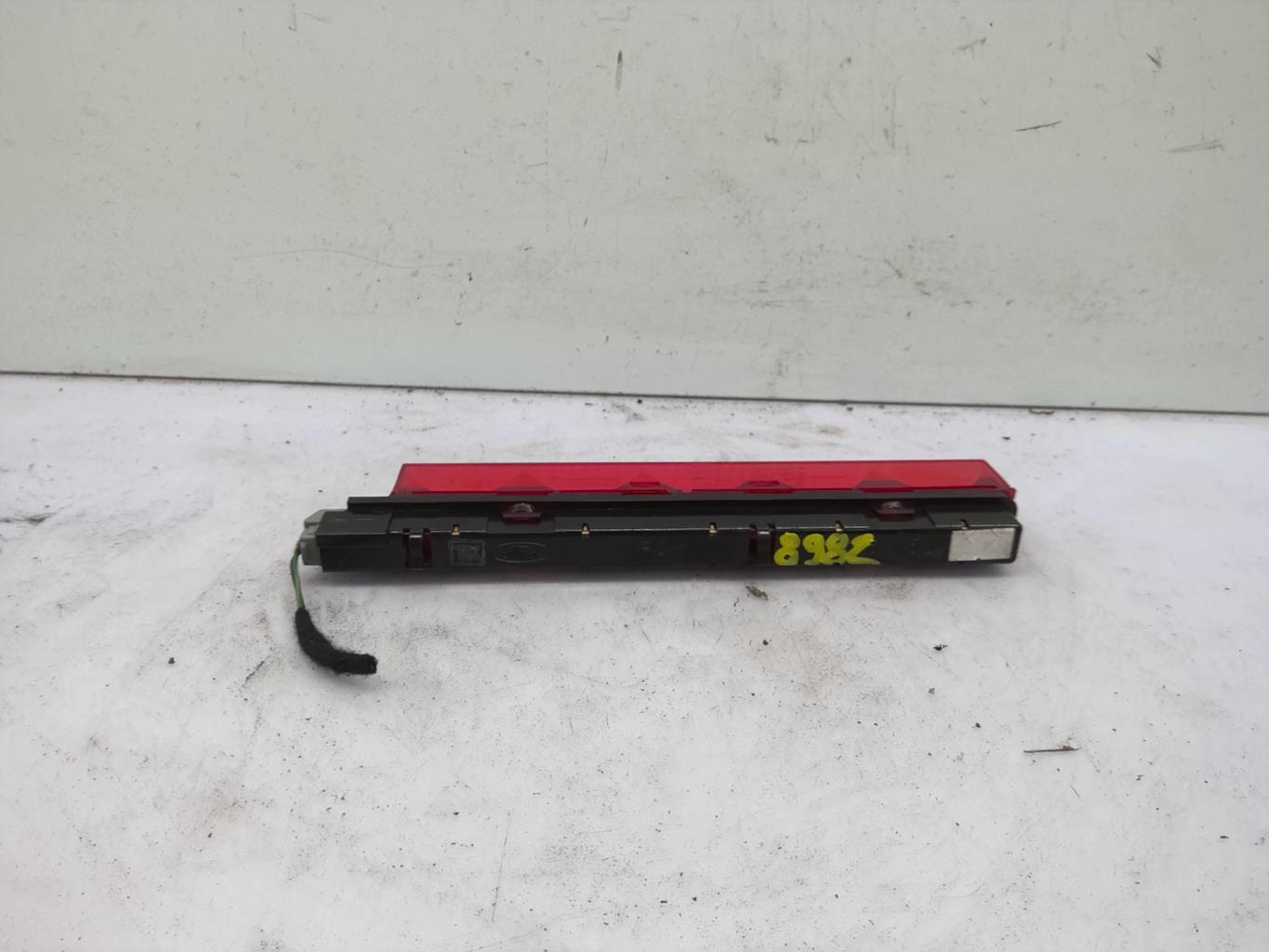 Feu arriere stop central FORD MONDEO 2 Diesel - 1