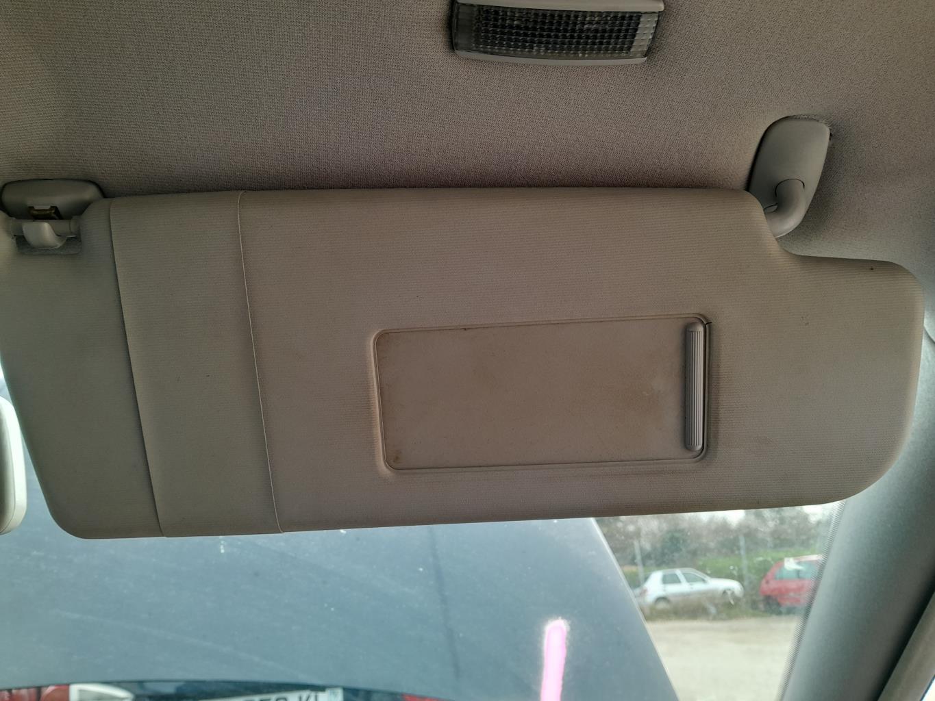 Pare soleil droit VOLKSWAGEN GOLF 4 Diesel - 1