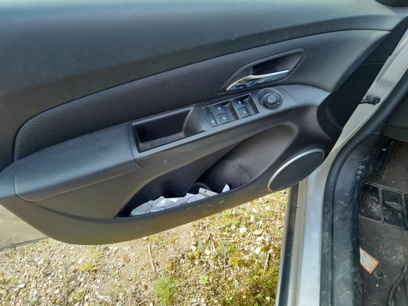 Commande retroviseurs CHEVROLET CRUZE PHASE 1 Essence - 1