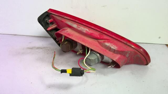 Feu arriere secondaire droit (feux) PEUGEOT 607 PHASE 2 Diesel - 1