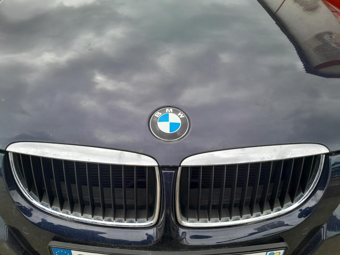 Calandre BMW SERIE 3 E91 TOURING PHASE 1 BREAK Diesel - 1