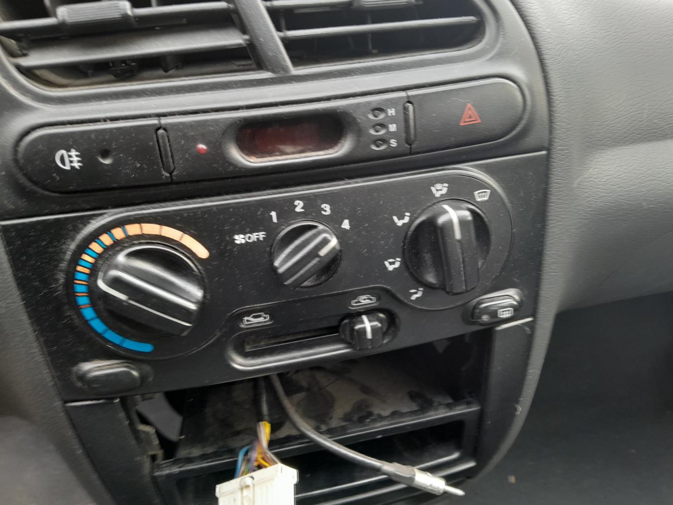 Commande chauffage DAEWOO LANOS  - 1