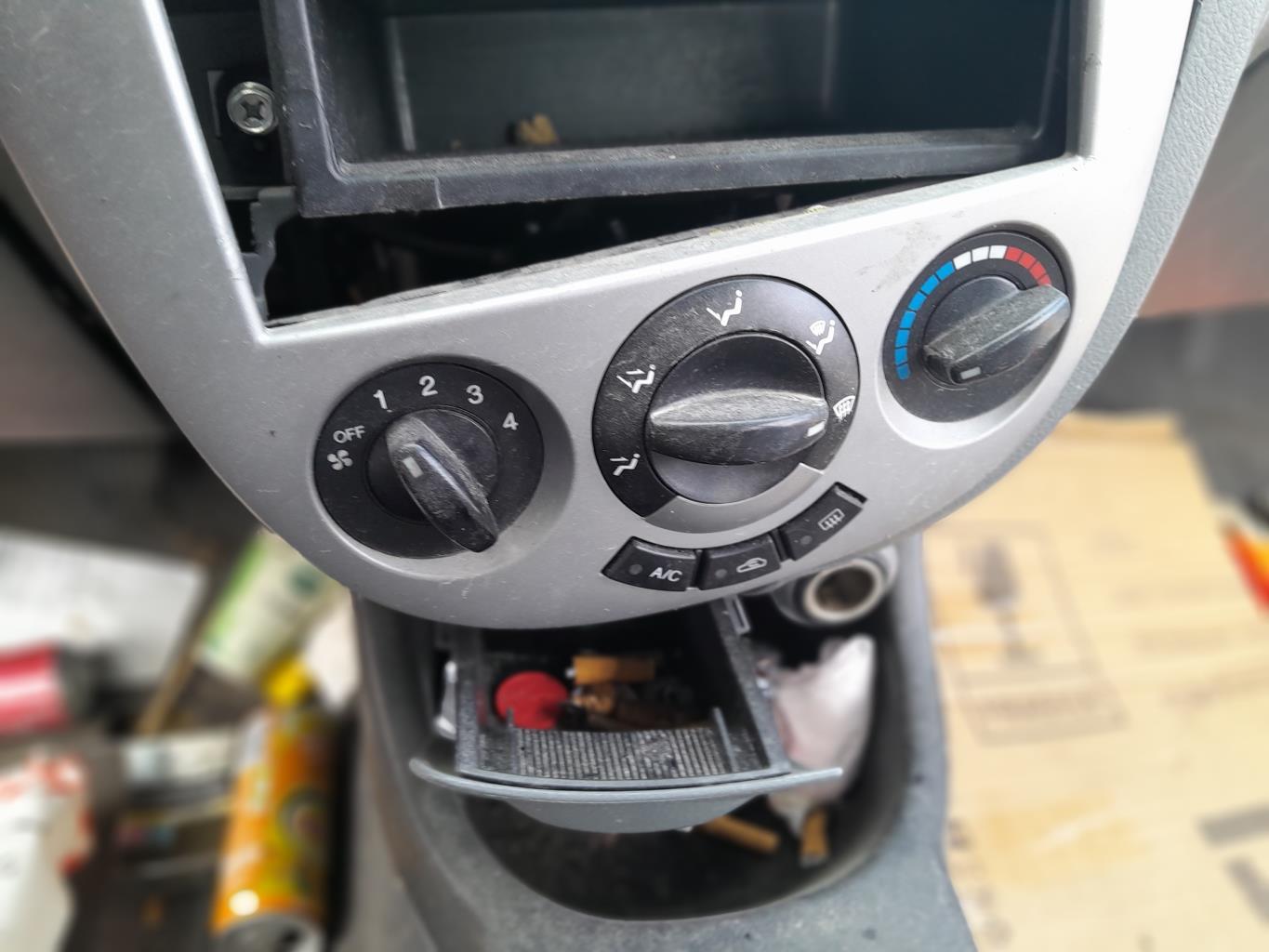 Commande chauffage CHEVROLET NUBIRA BREAK Diesel - 1