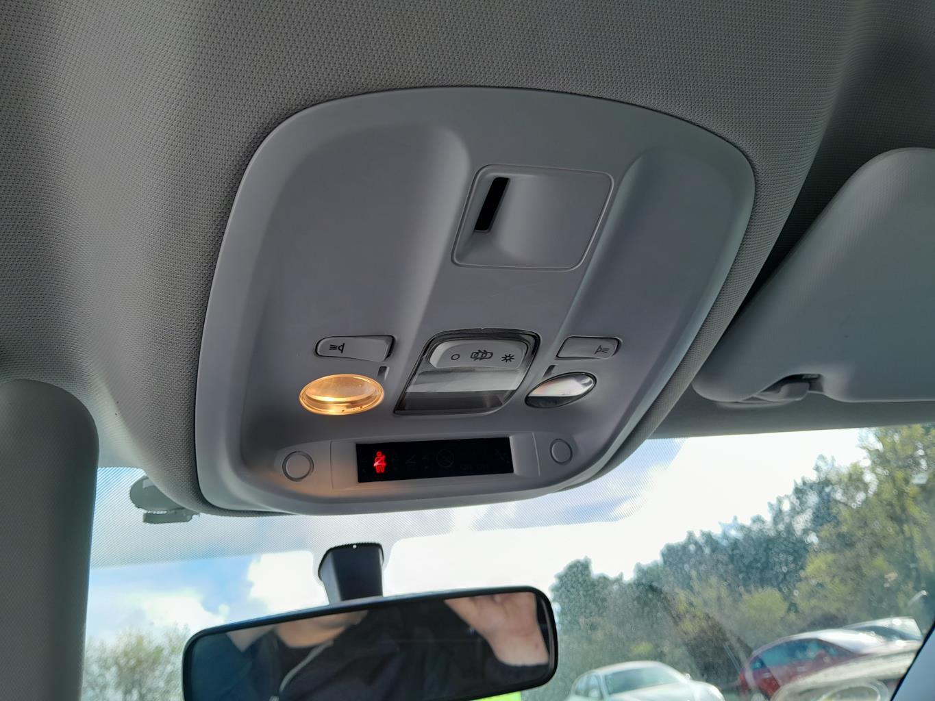 Eclairage de plafonnier PEUGEOT 308 2 PHASE 1 Diesel - 1