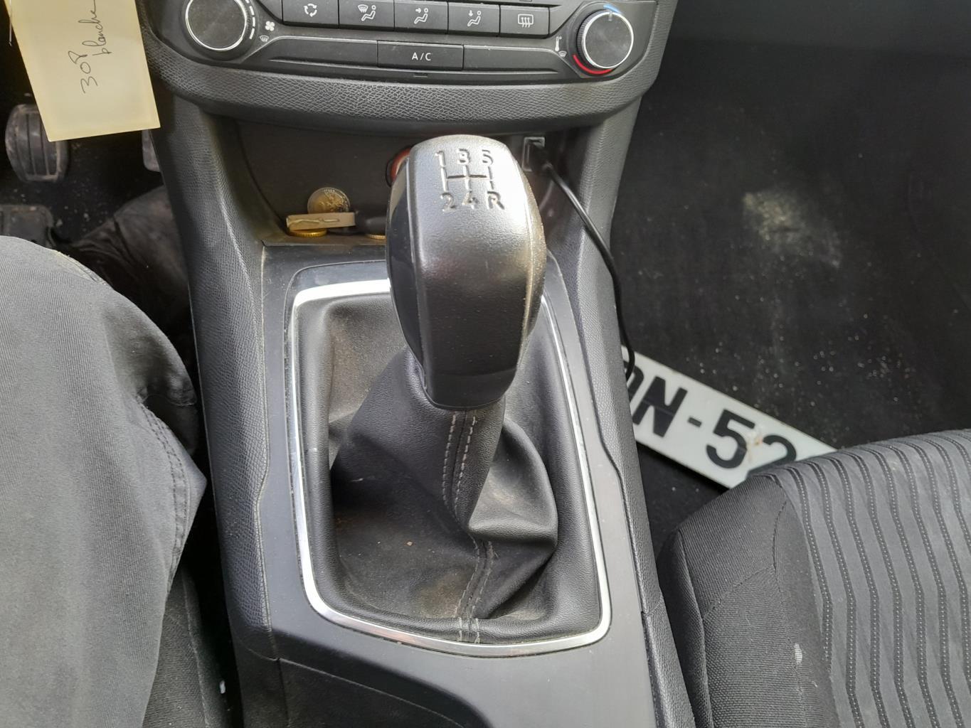 Pommeau de vitesses PEUGEOT 308 2 PHASE 1 Diesel - 1