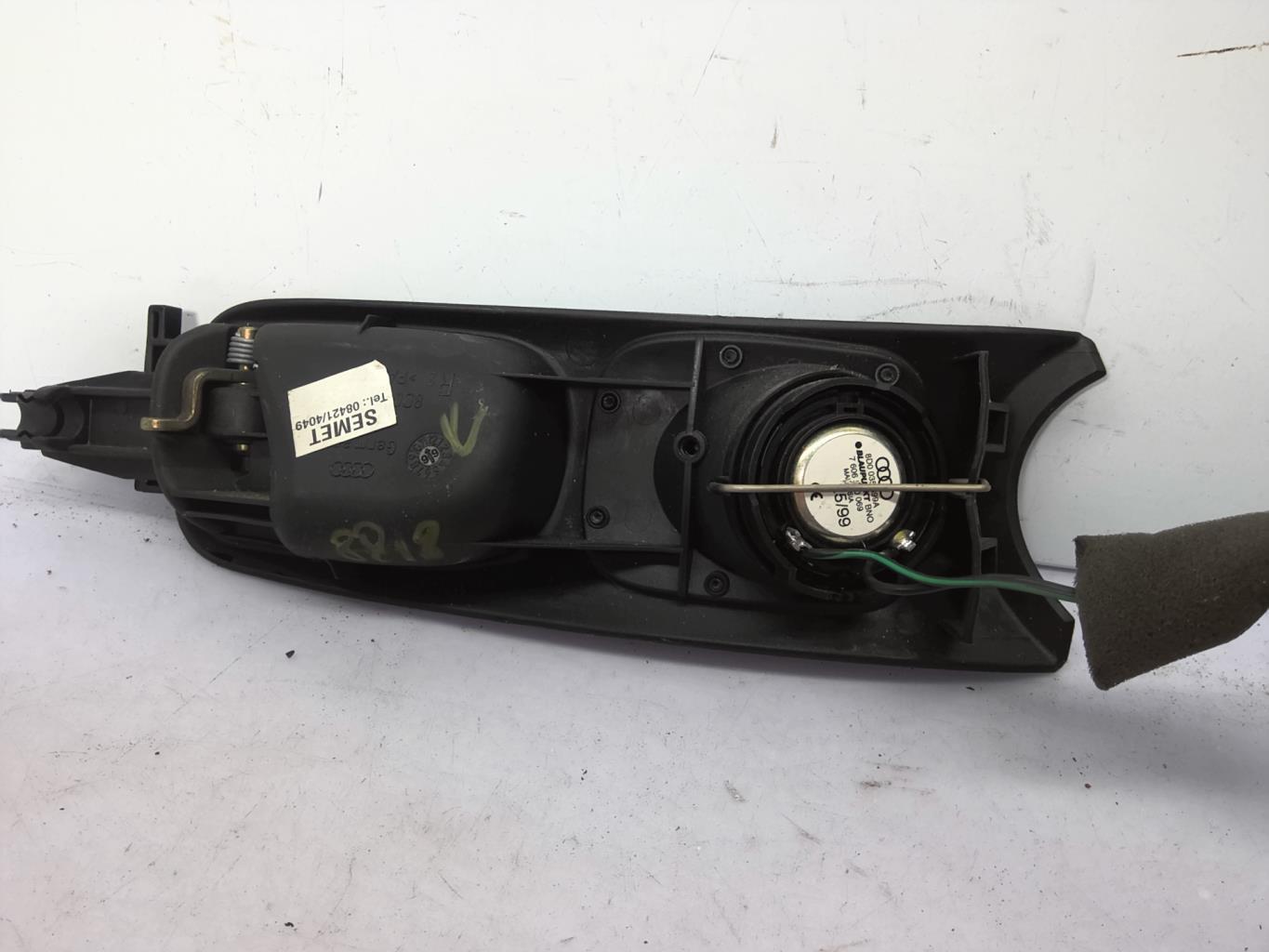 Poignee interieur avant droit AUDI A4 1 PHASE 2 Diesel - 1