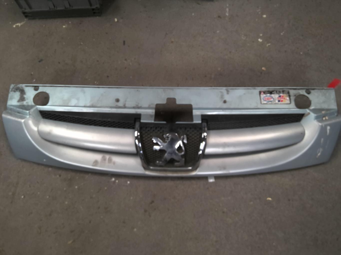 Calandre PEUGEOT PARTNER 1 PHASE 2 Diesel - 1