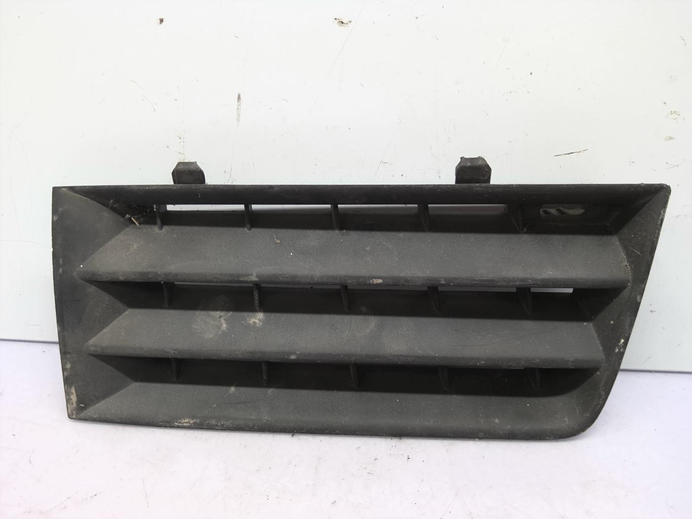 Grille de calandre droite RENAULT MEGANE 2 PHASE 1 BREAK Diesel - 1