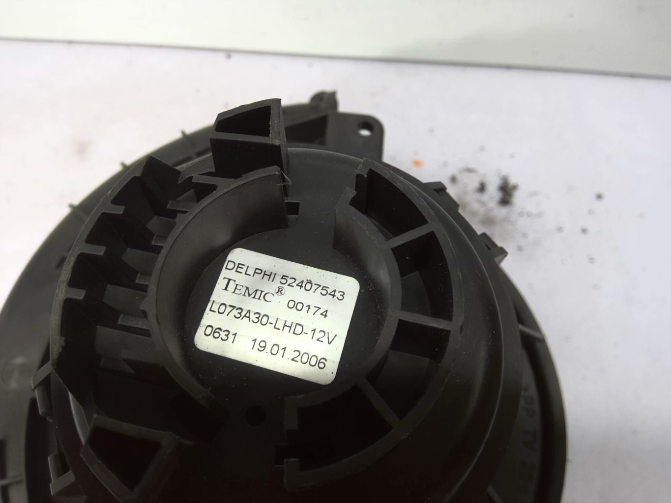 Pulseur d'air OPEL ASTRA H GTC PHASE 1 Diesel - 1