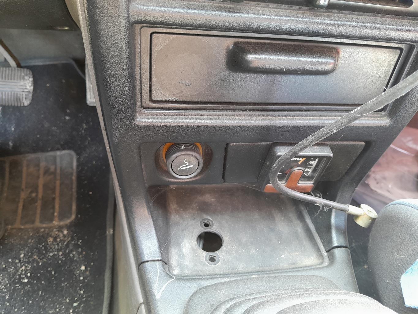 Cendrier NISSAN 100 NX  - 1