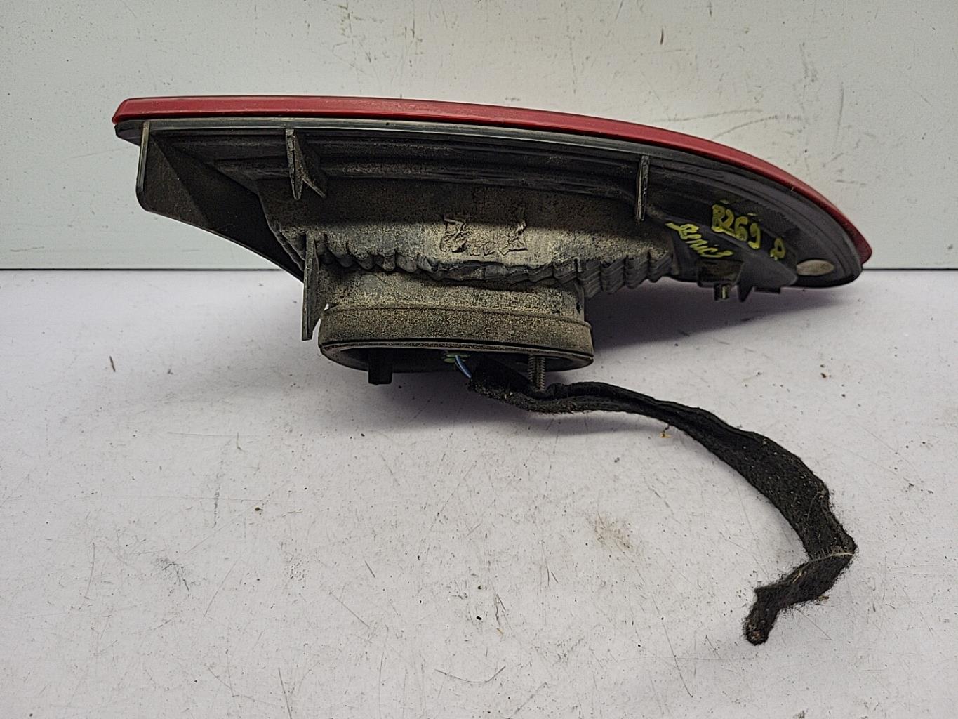 Feu arriere secondaire droit (feux) RENAULT SCENIC 3 PHASE 1 Diesel - 1