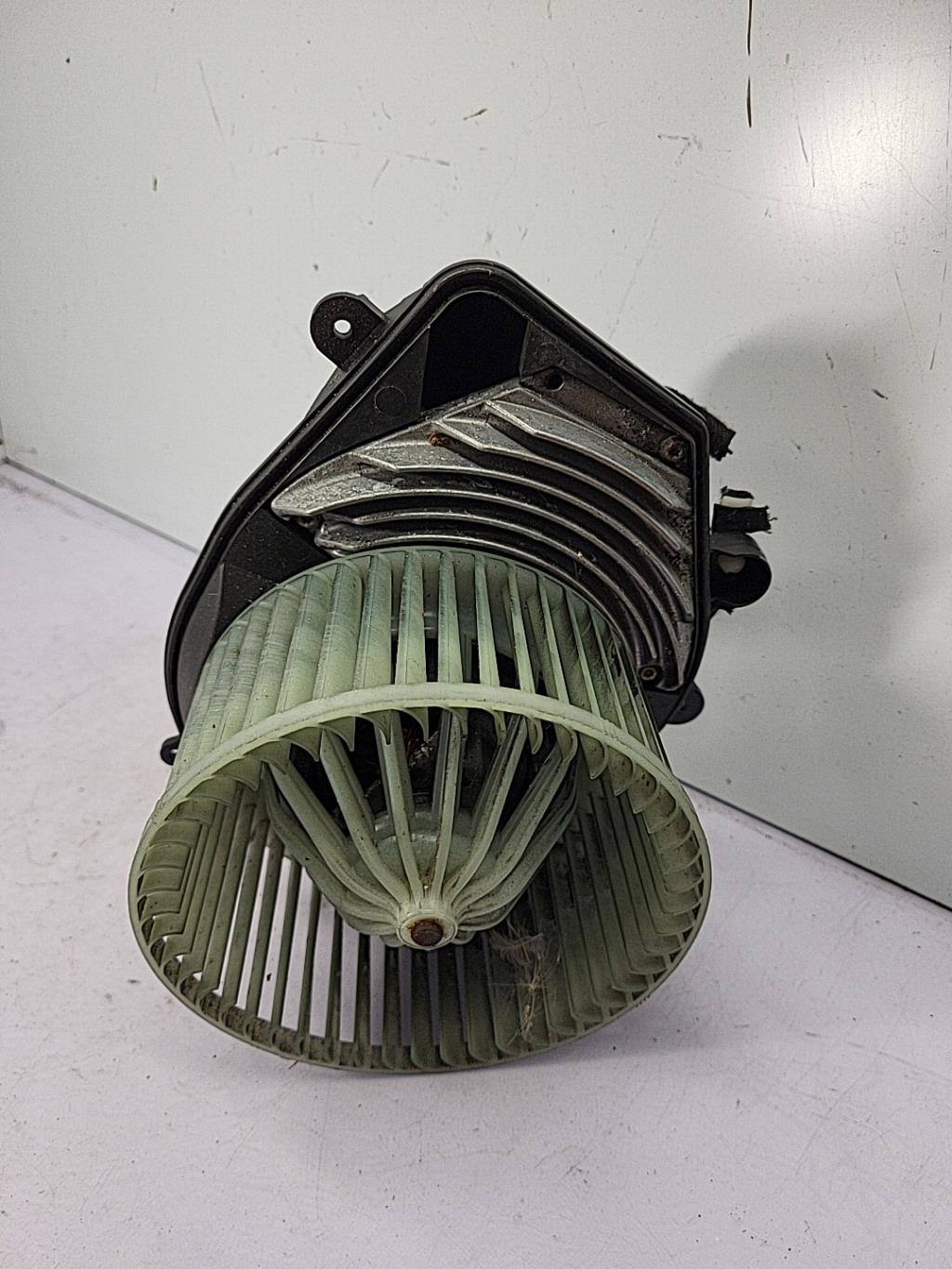 Pulseur d'air AUDI A4 1 PHASE 2 Diesel - 1