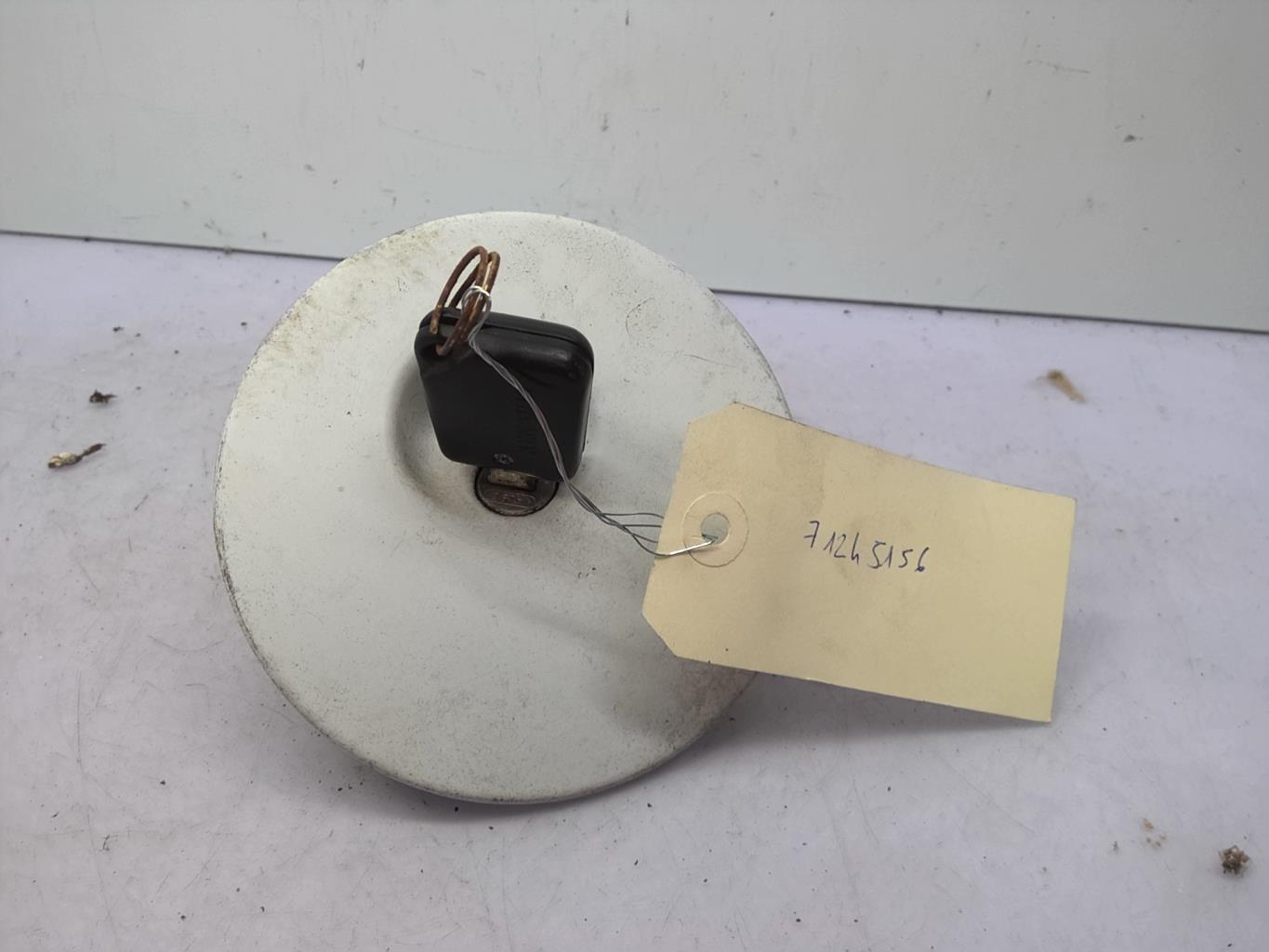 Bouchon de carburant RENAULT CLIO 1 PHASE 3 Essence - 1