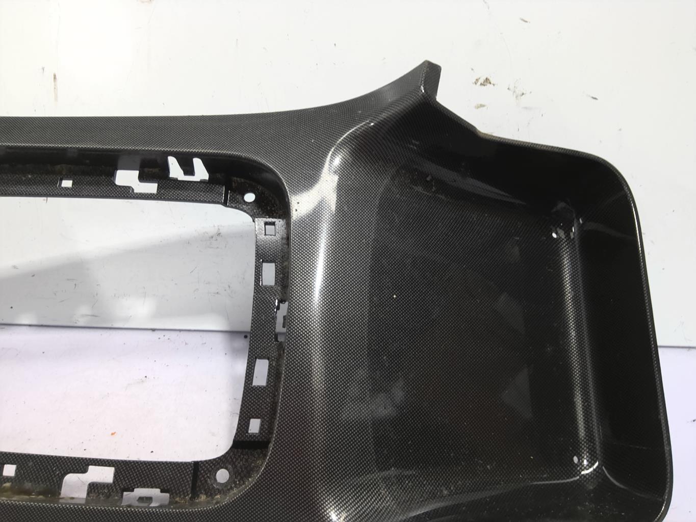 Console central (interieur plastique) PEUGEOT 607 PHASE 1 Diesel - 1