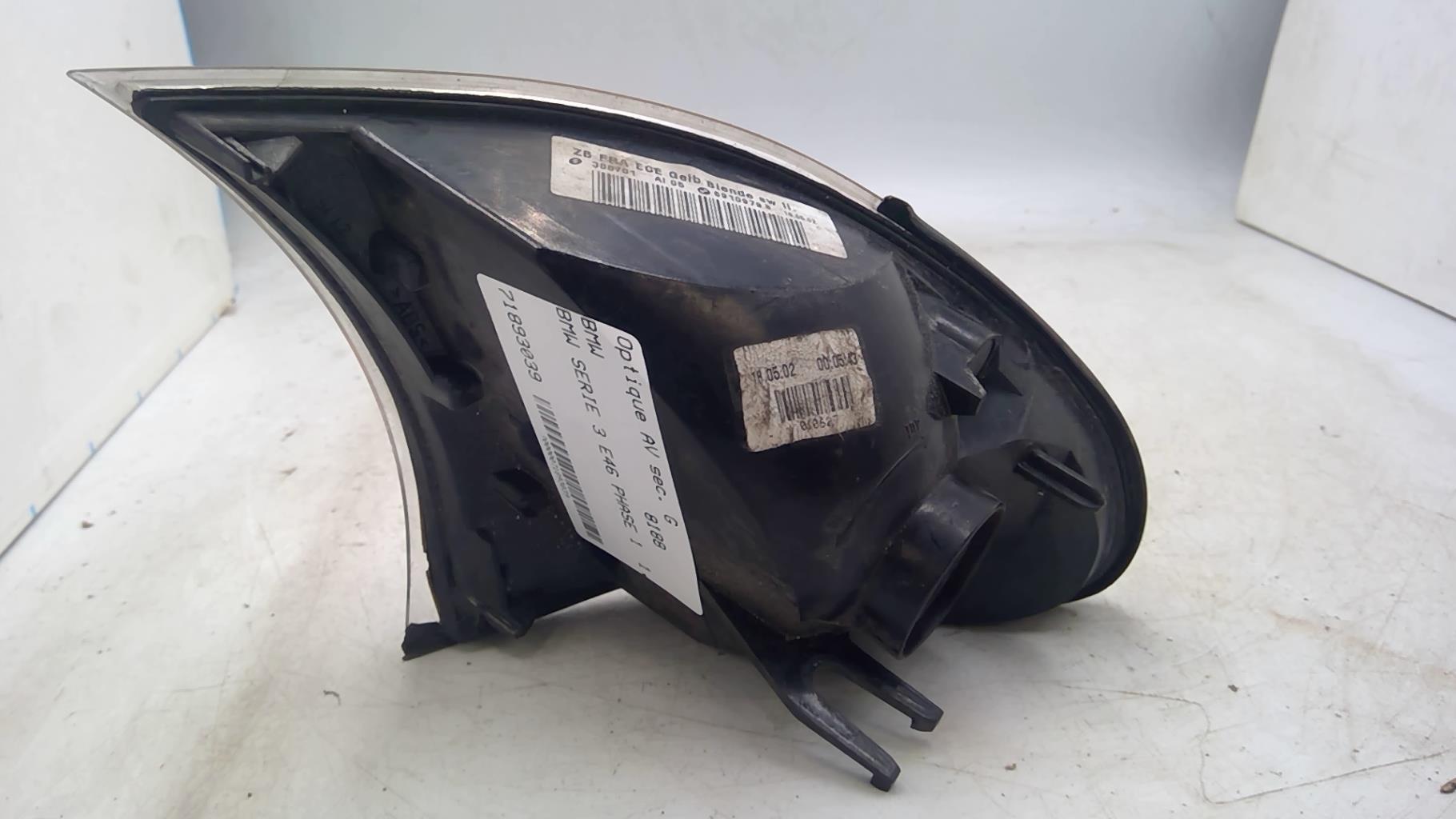 Optique avant secondaire gauche (feux)(clignotant) BMW SERIE 3 E46 PHASE 1 Essence - 1