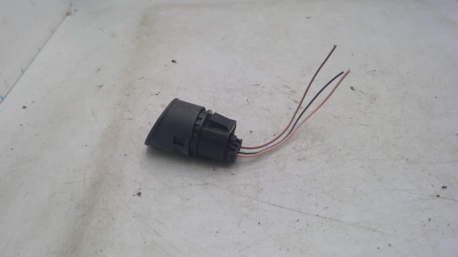 Bouton de demarrage RENAULT MEGANE 2 PHASE 2 BREAK Diesel - 1