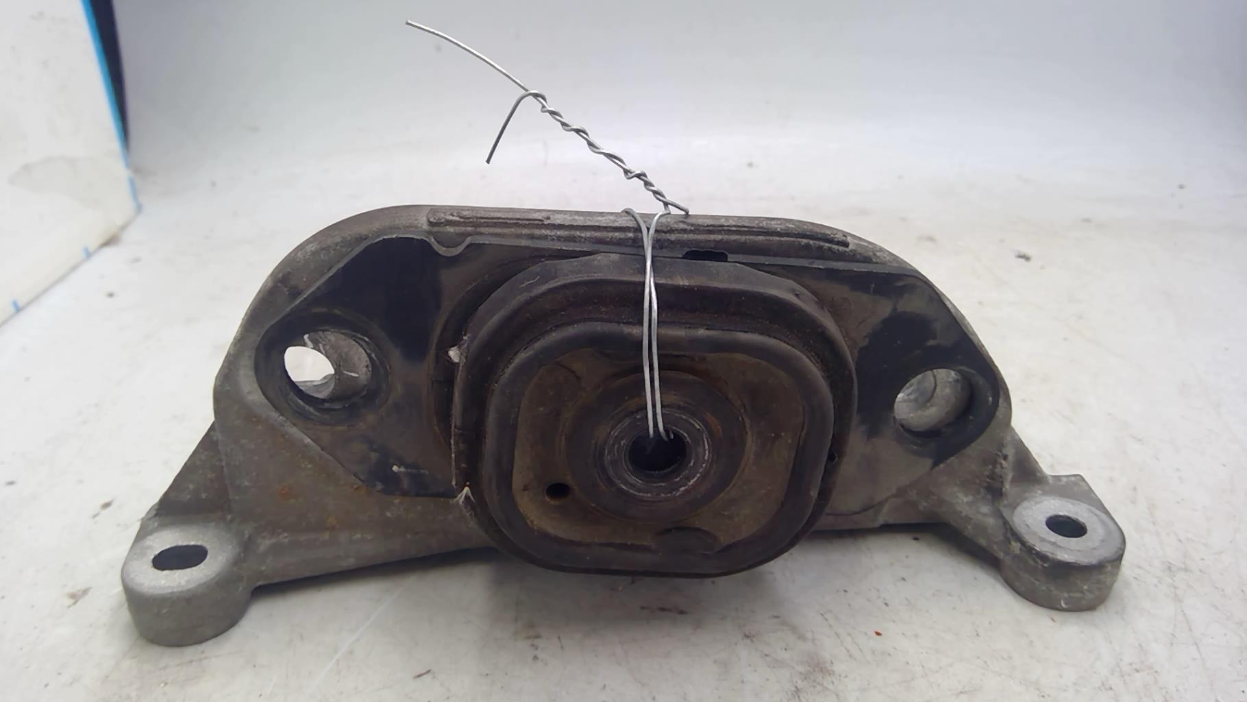 Support moteur gauche RENAULT MEGANE 2 PHASE 1 CABRIOLET Diesel - 1
