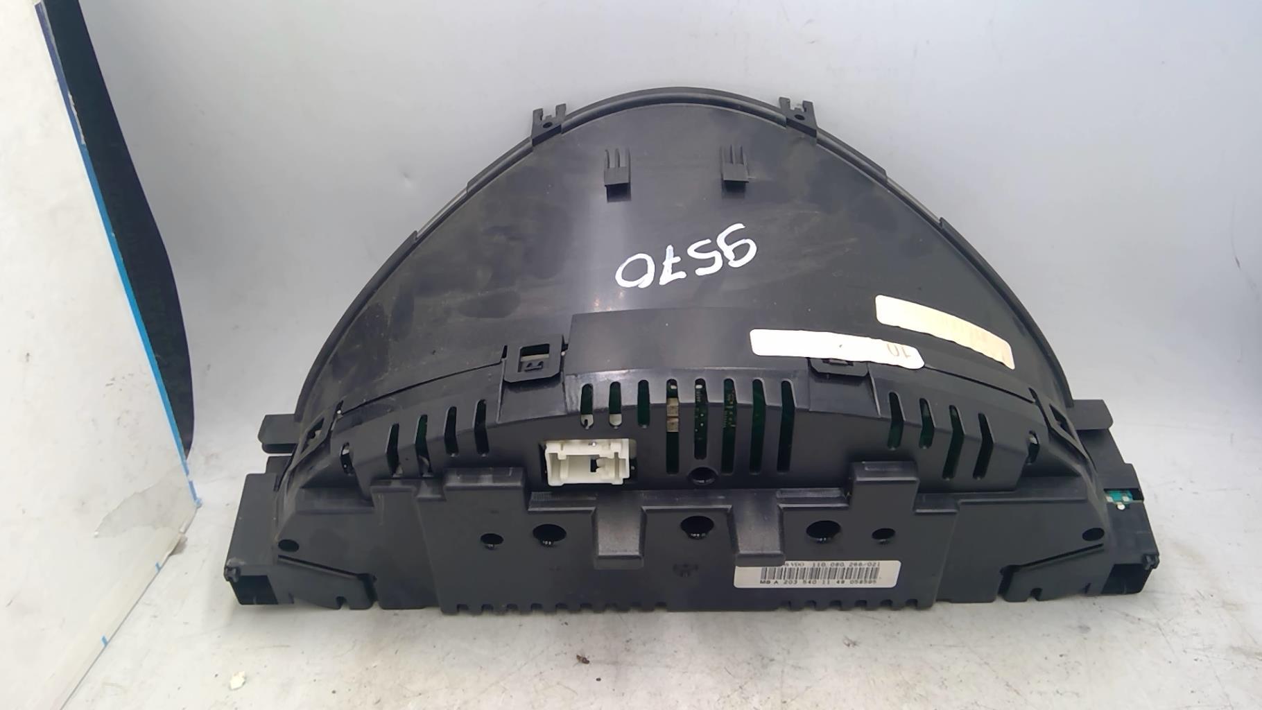 Compteur MERCEDES CLASSE C 203 PHASE 2 BREAK Diesel - 1