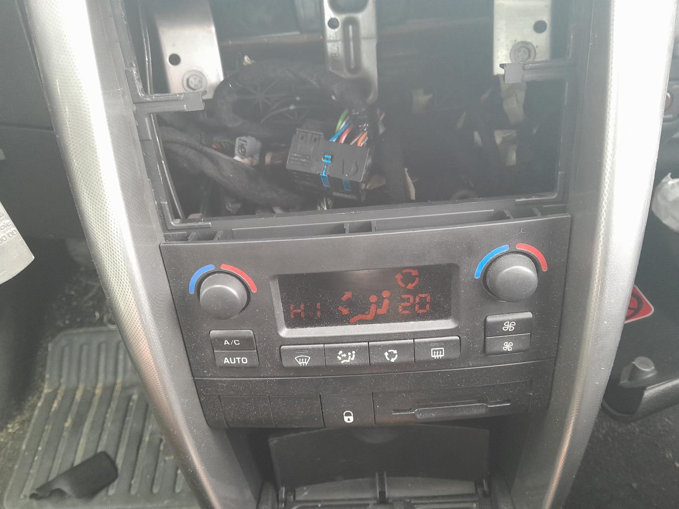 Commande de fermeture centralisee PEUGEOT 207 PHASE 1 Diesel - 1