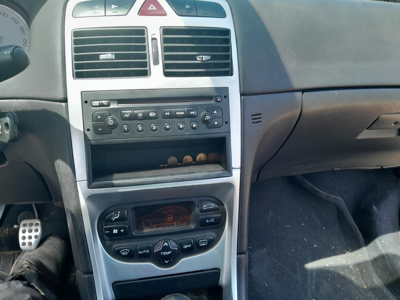 Commande chauffage PEUGEOT 307 PHASE 1 CABRIOLET Essence - 1