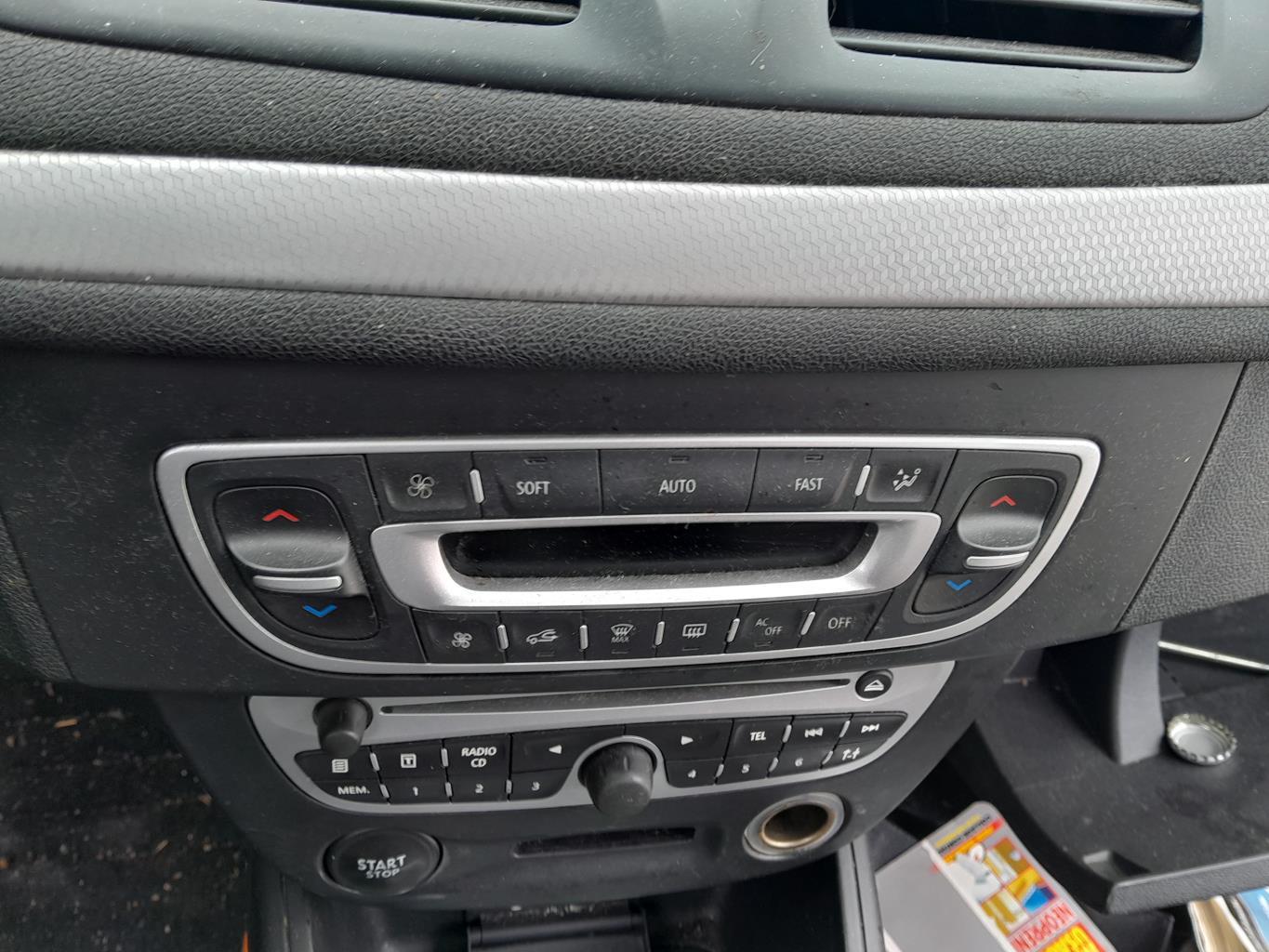 Commande chauffage RENAULT MEGANE 3 PHASE 1 BREAK Diesel - 1