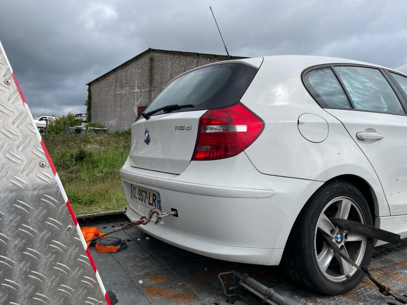 Custode arriere gauche BMW SERIE 1 E87 PHASE 2 Diesel - 1